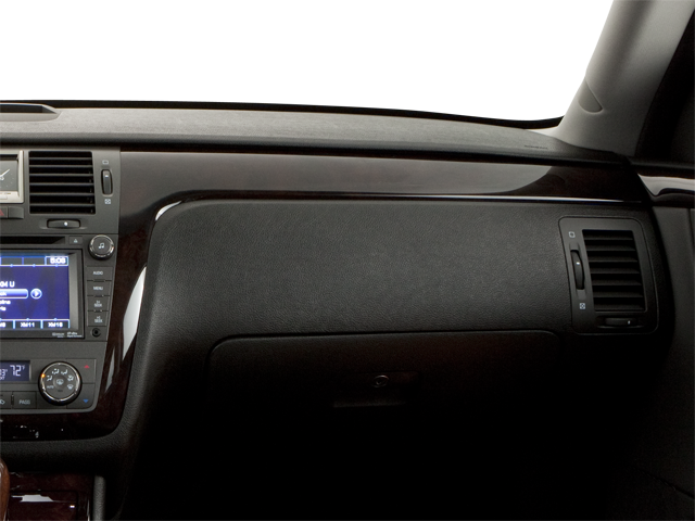 2010 Cadillac DTS w/1SC