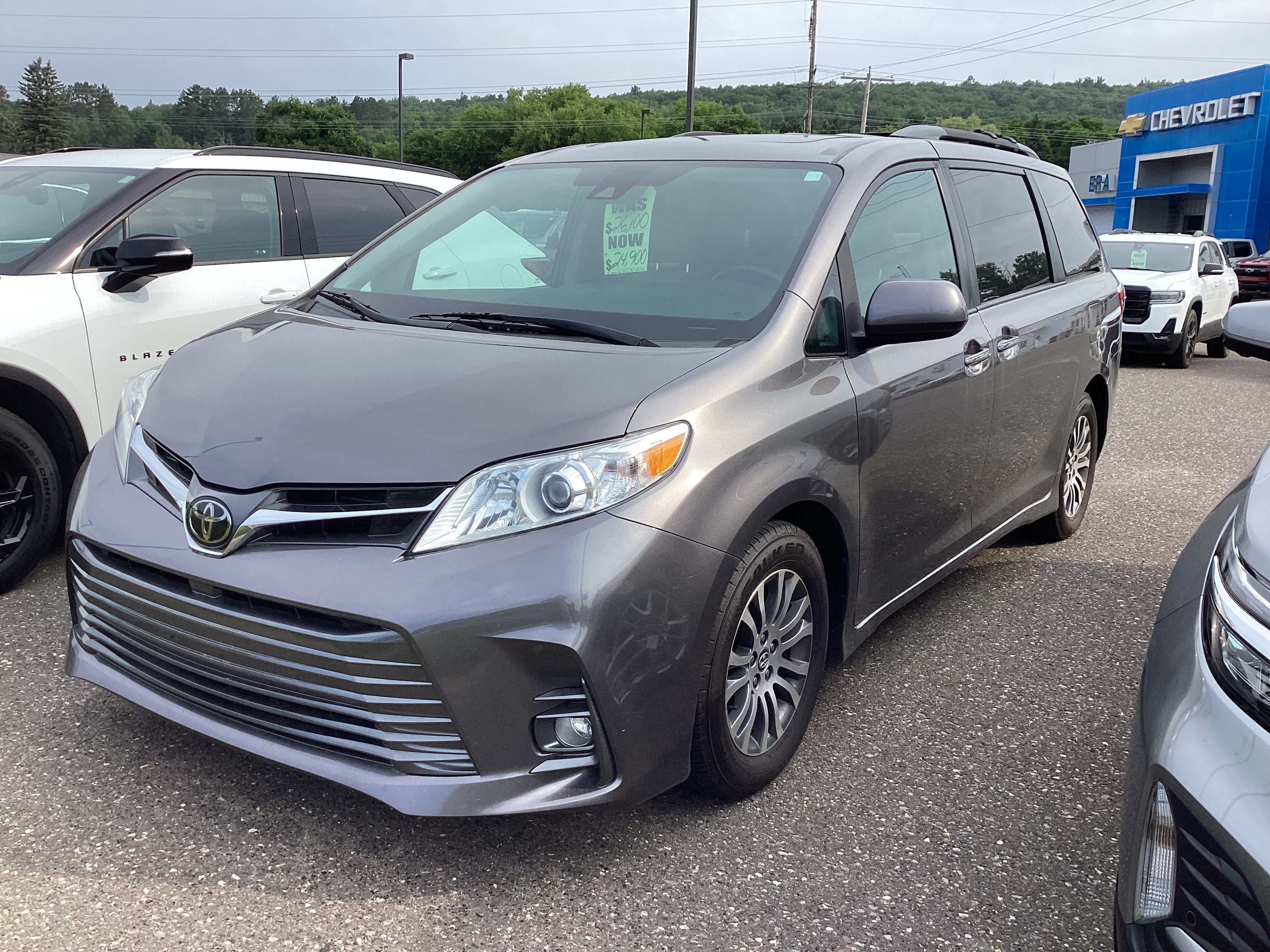 2018 Toyota Sienna XLE Auto Access Seat