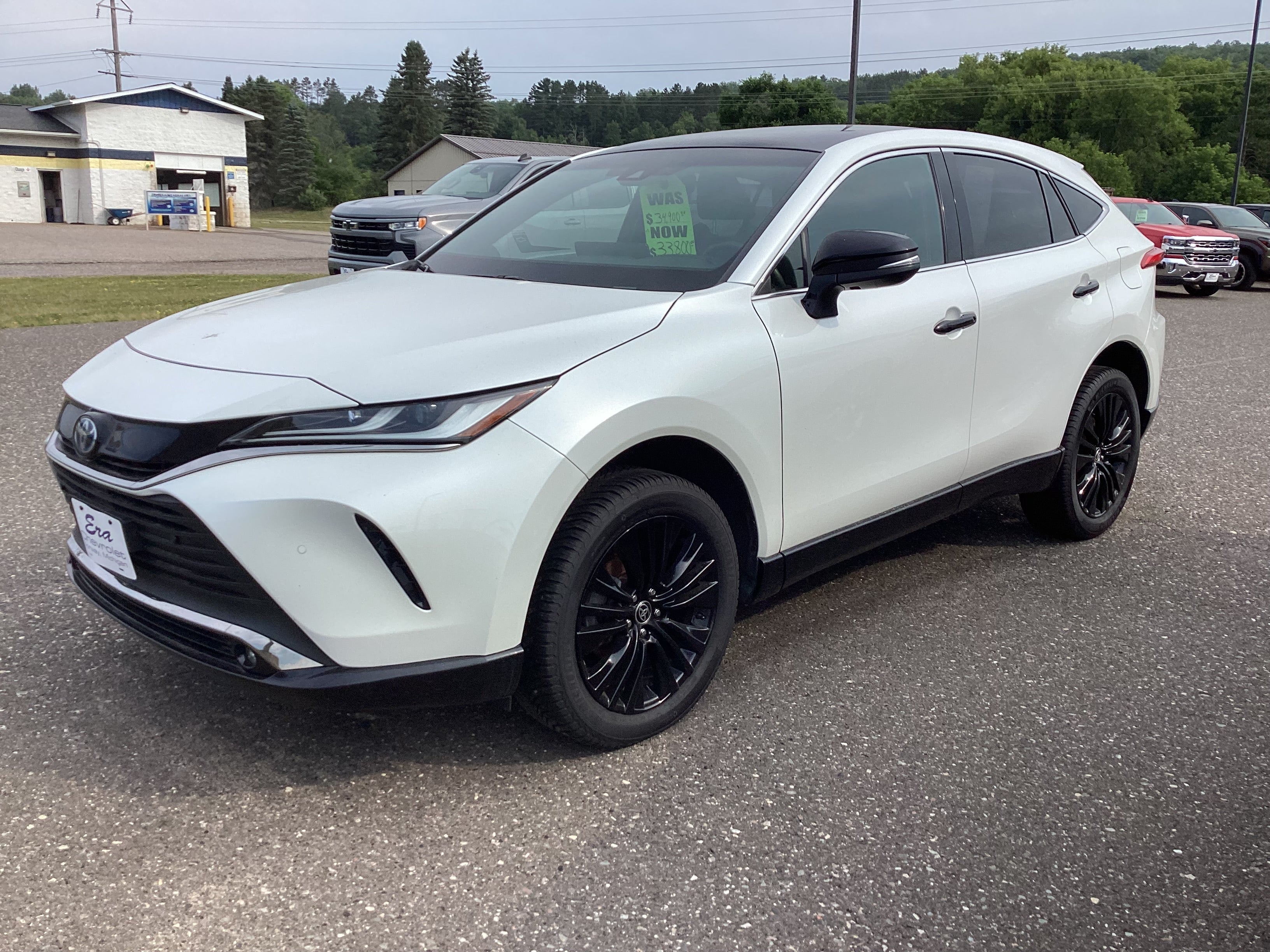 2024 Toyota Venza LE
